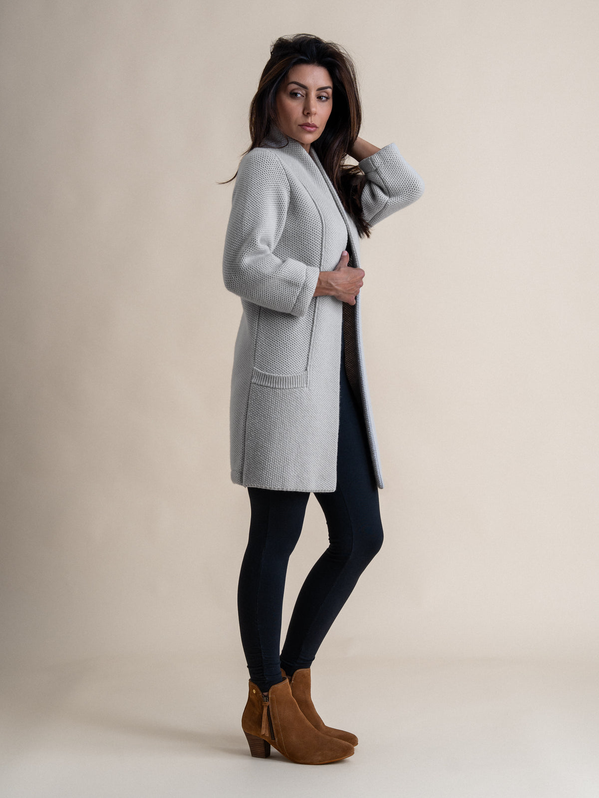 EDGE TO EDGE CARDIGAN&lt;br&gt;SNOW