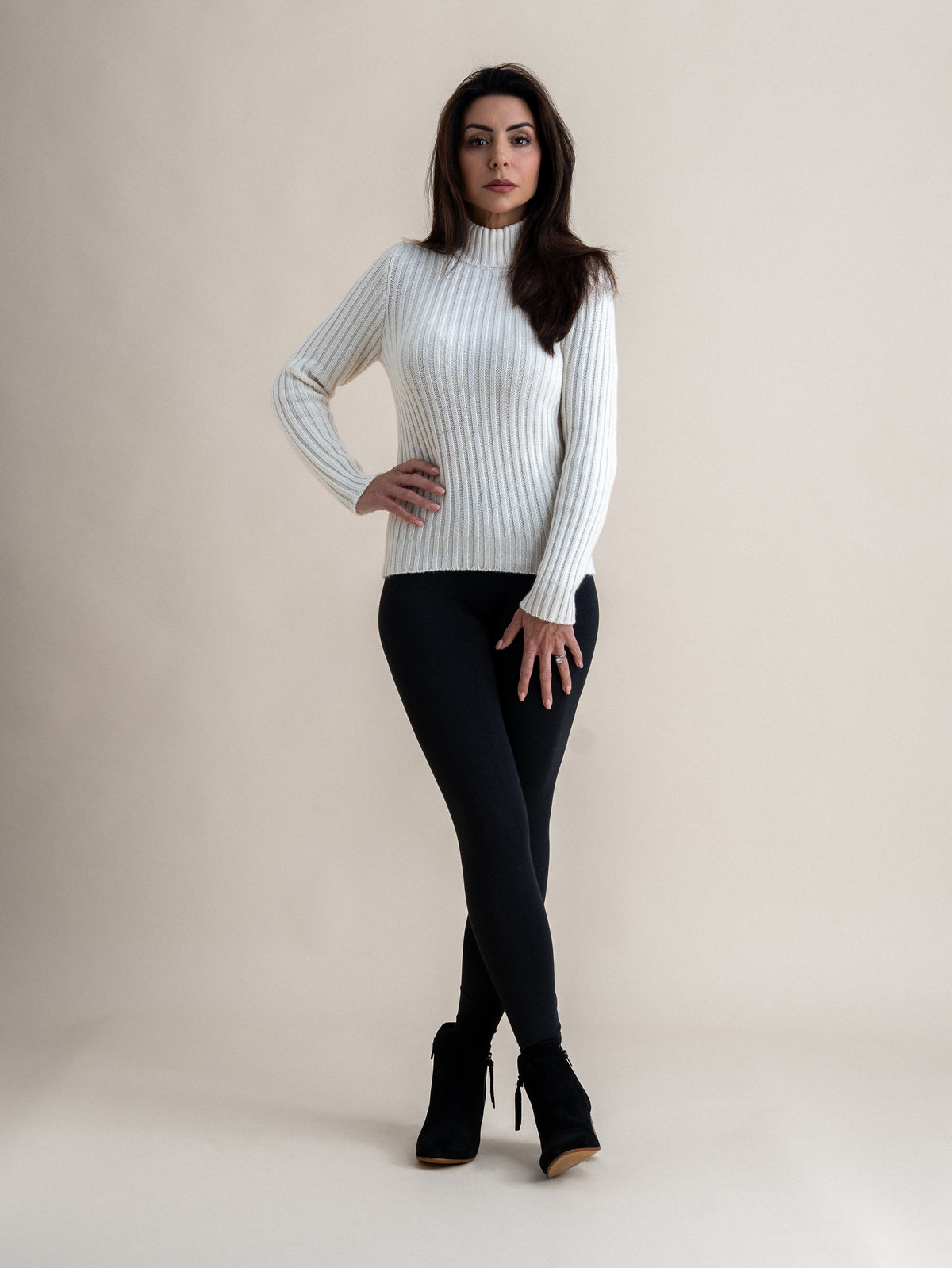 THE KEARNS FUNNEL&lt;BR&gt; SOFT WHITE