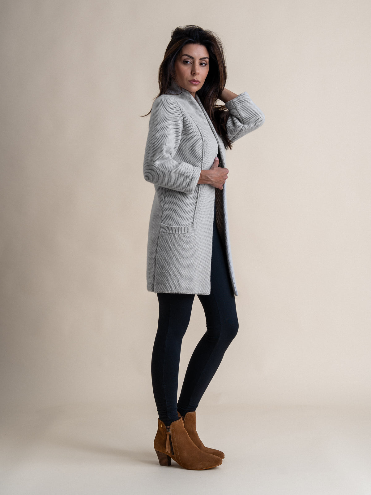 EDGE TO EDGE CARDIGAN&lt;br&gt;SNOW