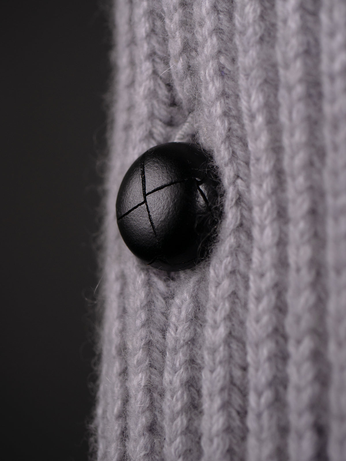 THE SHAWL NECK CARDIGAN&lt;br&gt;SILVER GREY