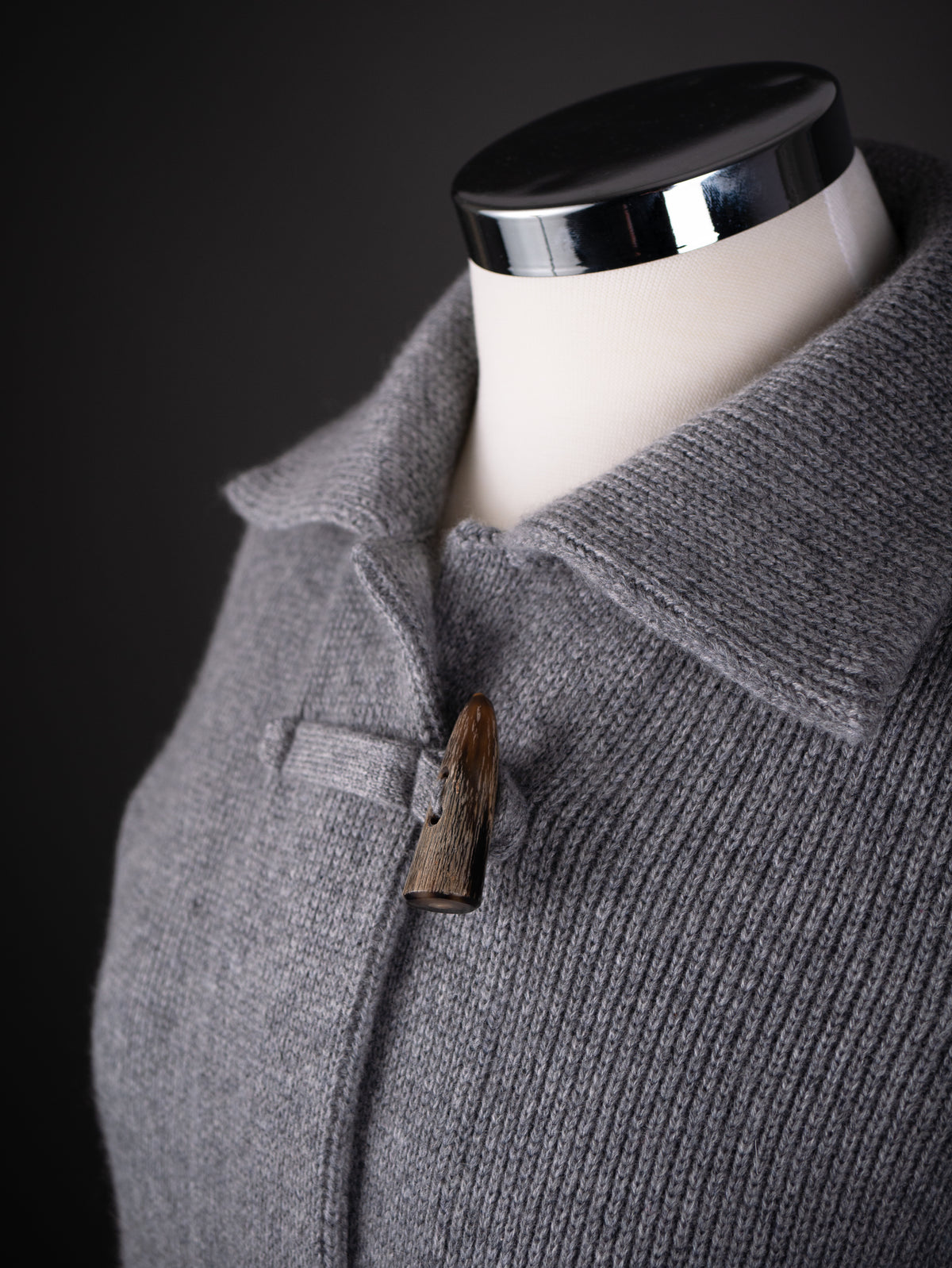 THE DUFFLE&lt;br&gt;DARK GREY